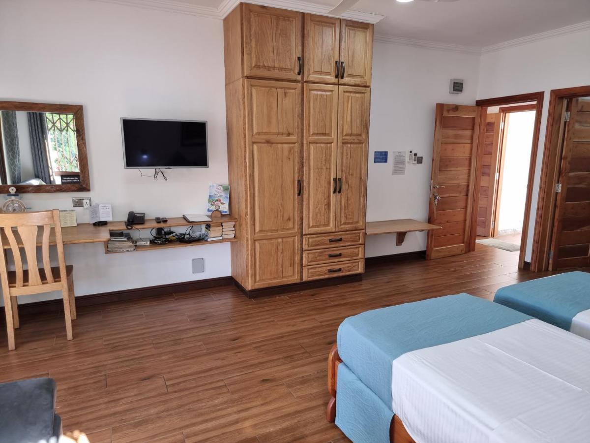 Drake Seaside Studio Apartments Bel Ombre ภายนอก รูปภาพ