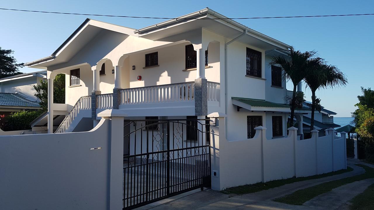 Drake Seaside Studio Apartments Bel Ombre ภายนอก รูปภาพ