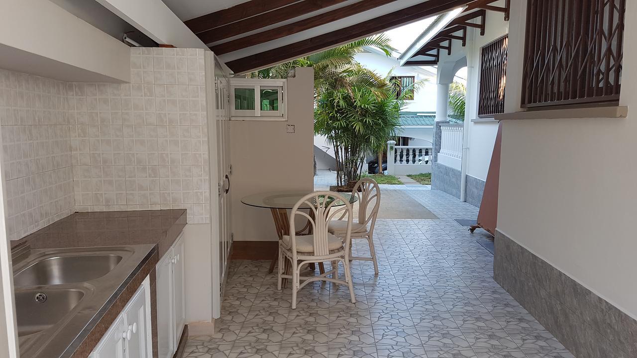Drake Seaside Studio Apartments Bel Ombre ภายนอก รูปภาพ