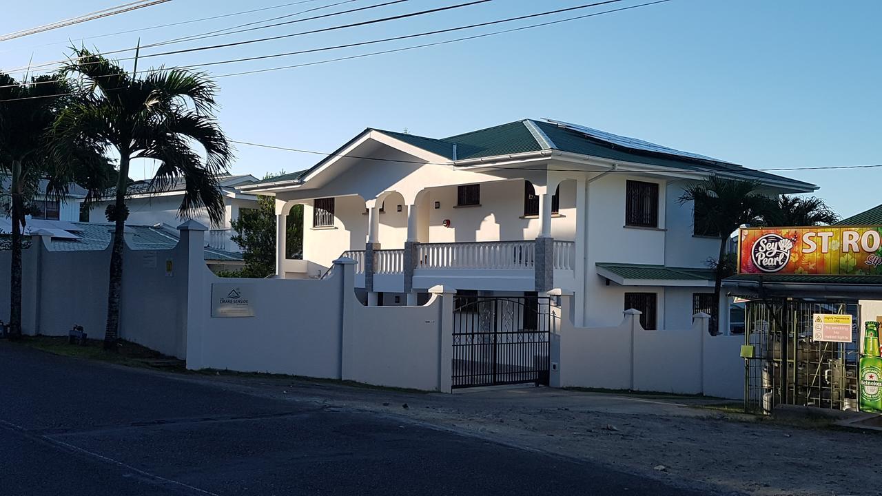 Drake Seaside Studio Apartments Bel Ombre ภายนอก รูปภาพ