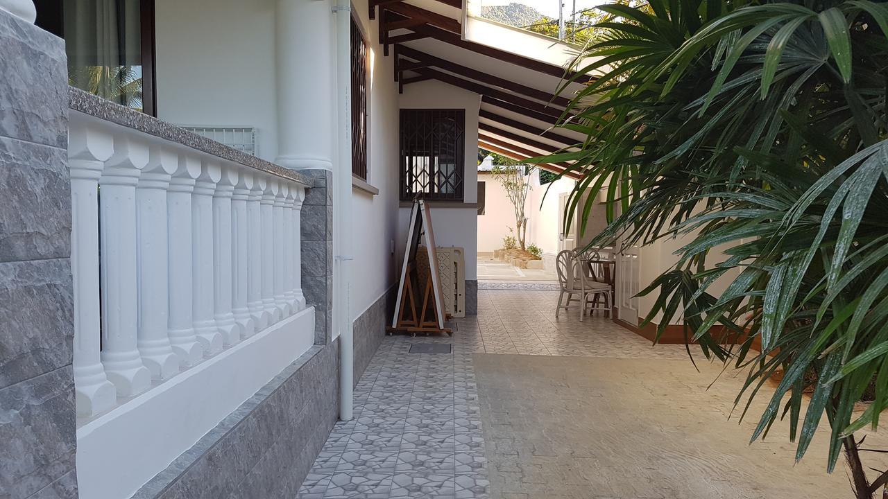 Drake Seaside Studio Apartments Bel Ombre ภายนอก รูปภาพ