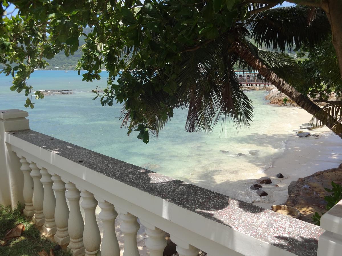 Drake Seaside Studio Apartments Bel Ombre ภายนอก รูปภาพ