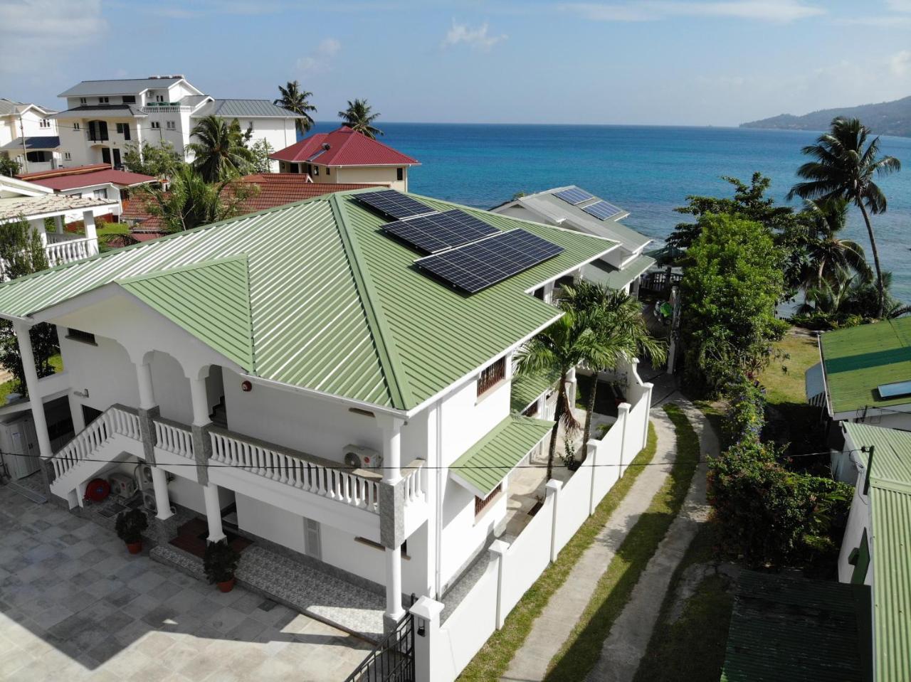Drake Seaside Studio Apartments Bel Ombre ภายนอก รูปภาพ
